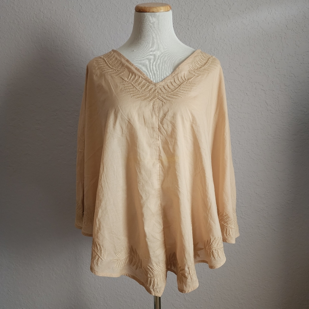 Gap poncho top